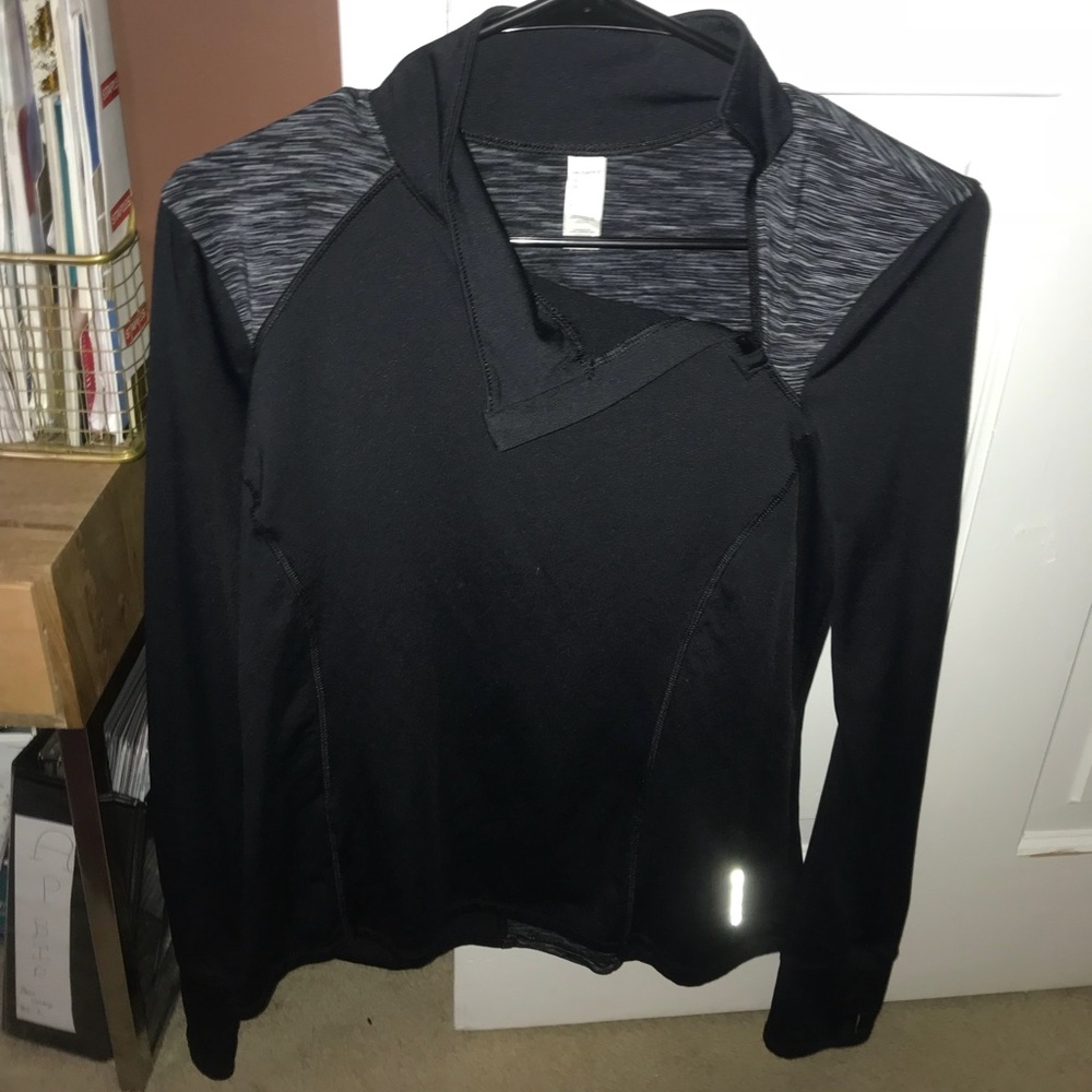 Athletic Long sleeve top